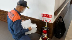 消化器点検の様子